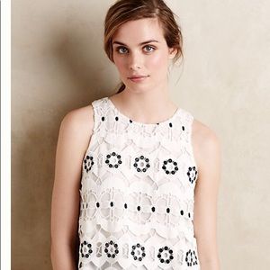 EUC Anthropologie HD in Paris Walina lace top, sz XS.